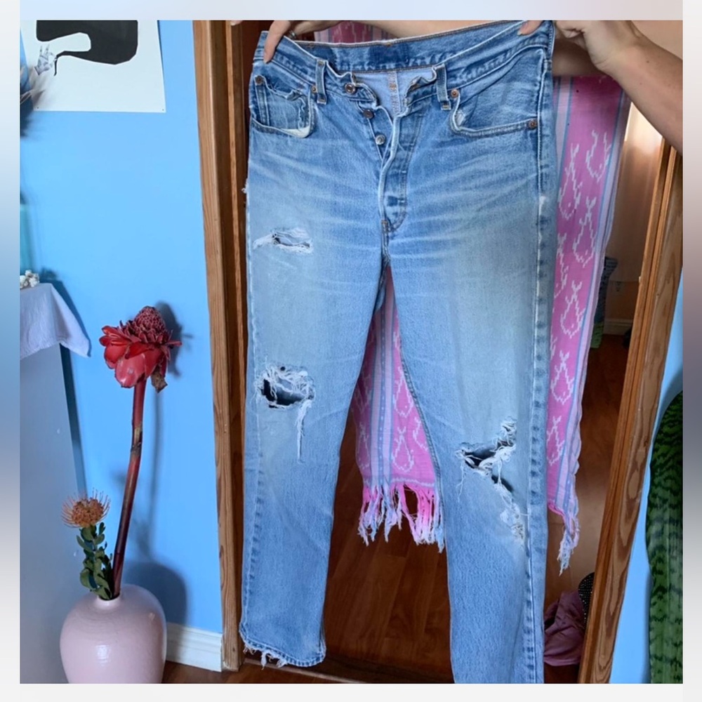 Levi's - Picture 4 of 8
